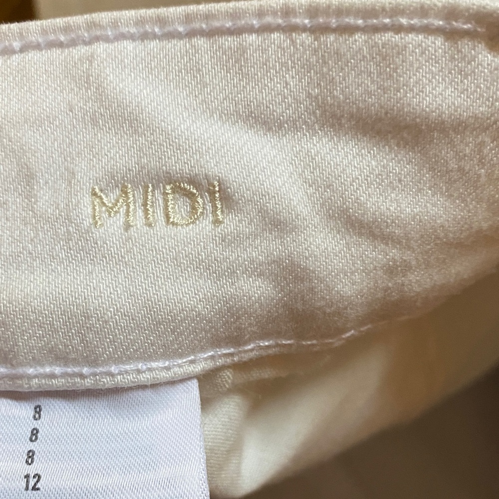 American Eagle Outfitters White Mid-Rise Jean Shorts Size 8 - Picture 10 of 10
